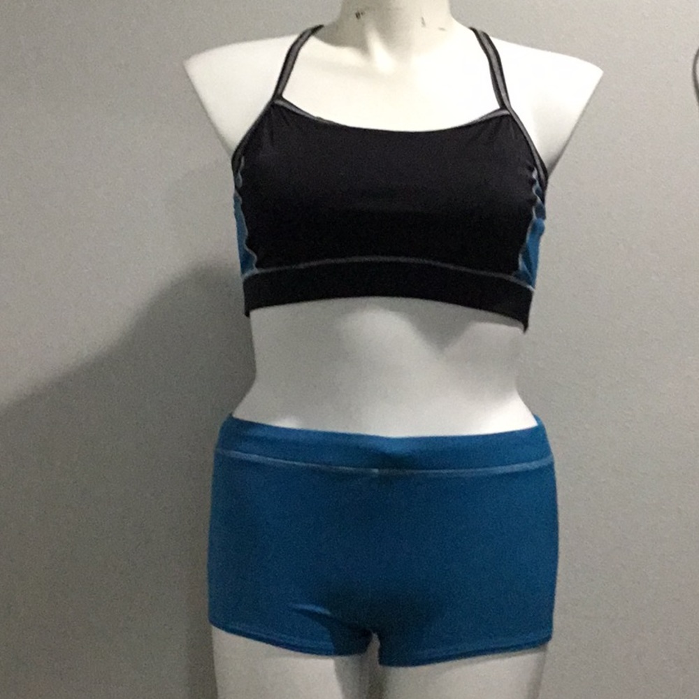 Lands’ End two piece reversible swimwear. Size 16.